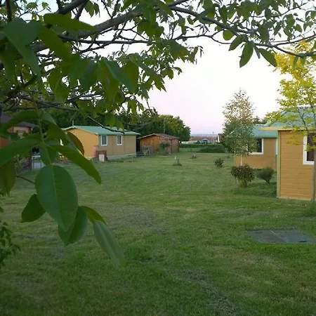 Domaine Maevag Кемпинг